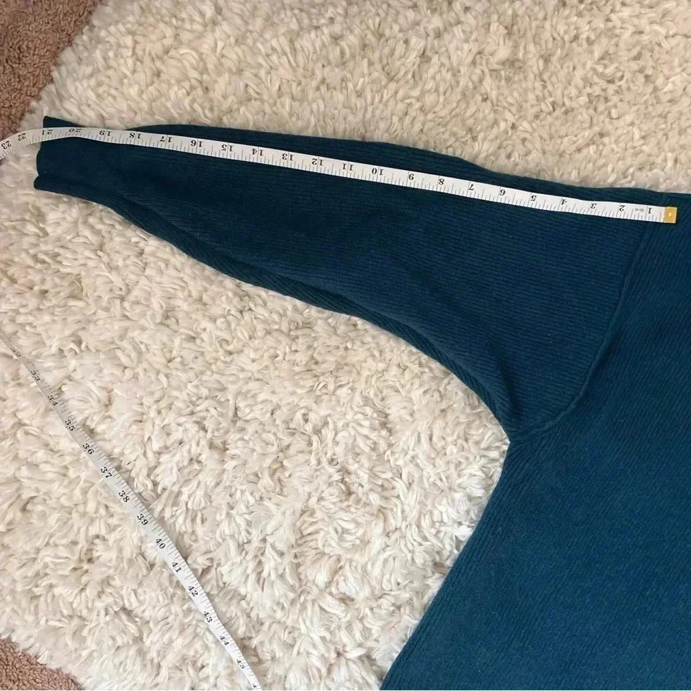 Free people women’s green turtleneck sweater - XS - Picture 6 of 8